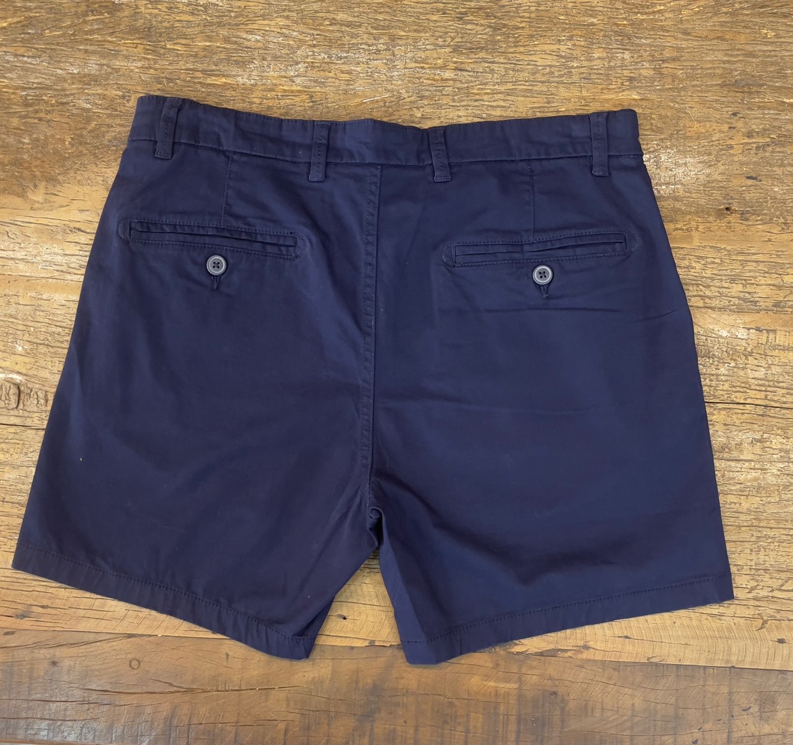 Short Alfaiataria Masculino Marinho com Bolsos Embutidos - Imagem 3