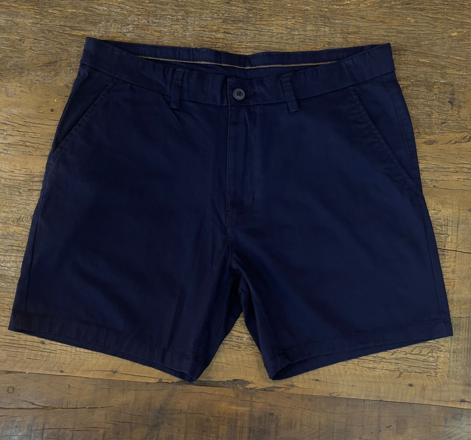 Short Alfaiataria Masculino Marinho com Bolsos Embutidos - Imagem 4